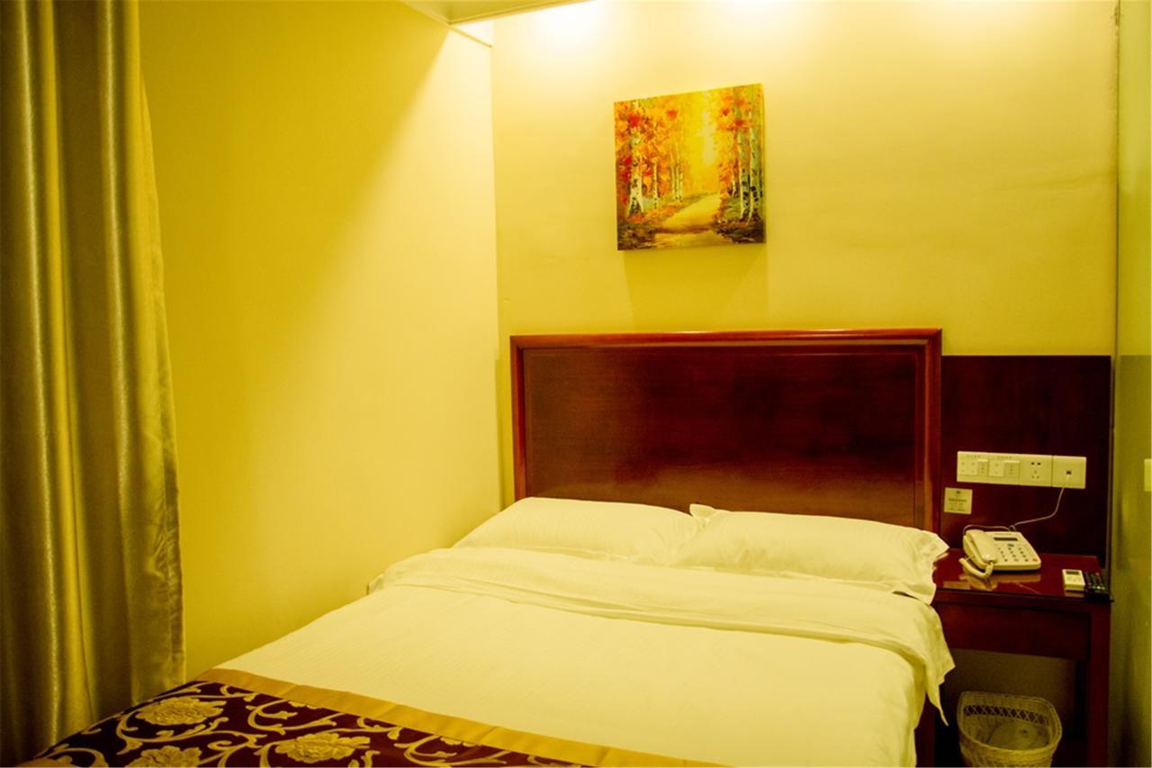 Greentree Inn Shanxi Xi'An North Gate Railway Station Express Hotel Exterior photo